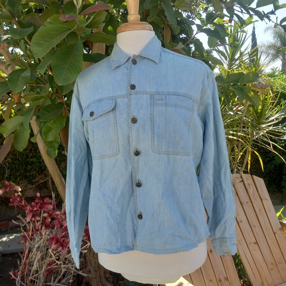 Vintage Liz Wear Sport denim button down top, size s.